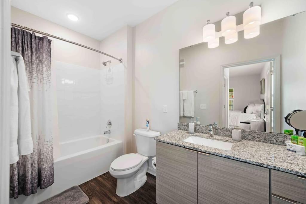 Lavish 2Br Apartment In Тампа Екстериор снимка
